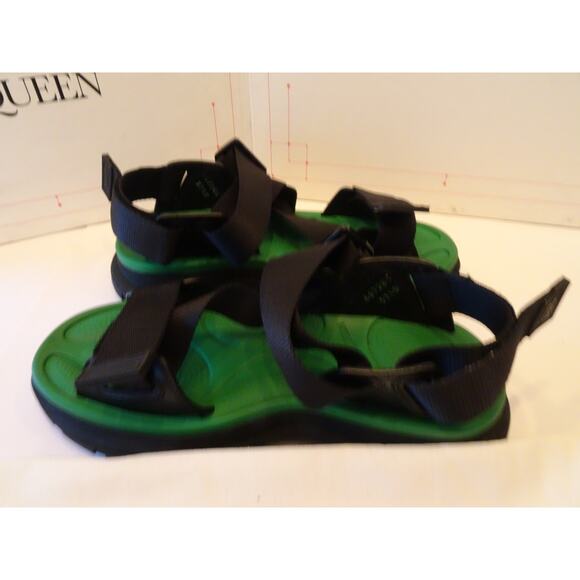 Alexander McQueen Strappy Slide Sandals Green Black Sz 37 NIB 842 - Picture 3 of 7